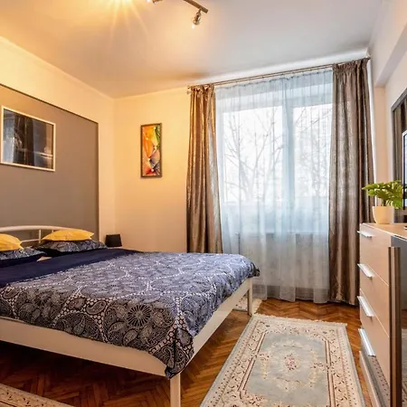 Solis T - Cosy Central Apt Walk To Beach & Caffes Апартаменты