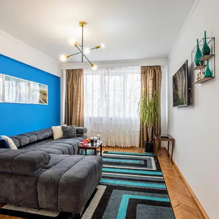 Modern & Stylish Excellent Location Superhost Apartment Constanta