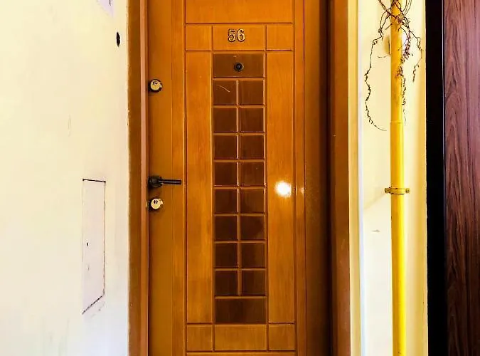 Solis T - Cosy Central Apt Walk To Beach & Caffes *